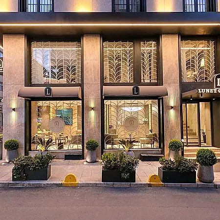 Lunet Old Hotel 3*